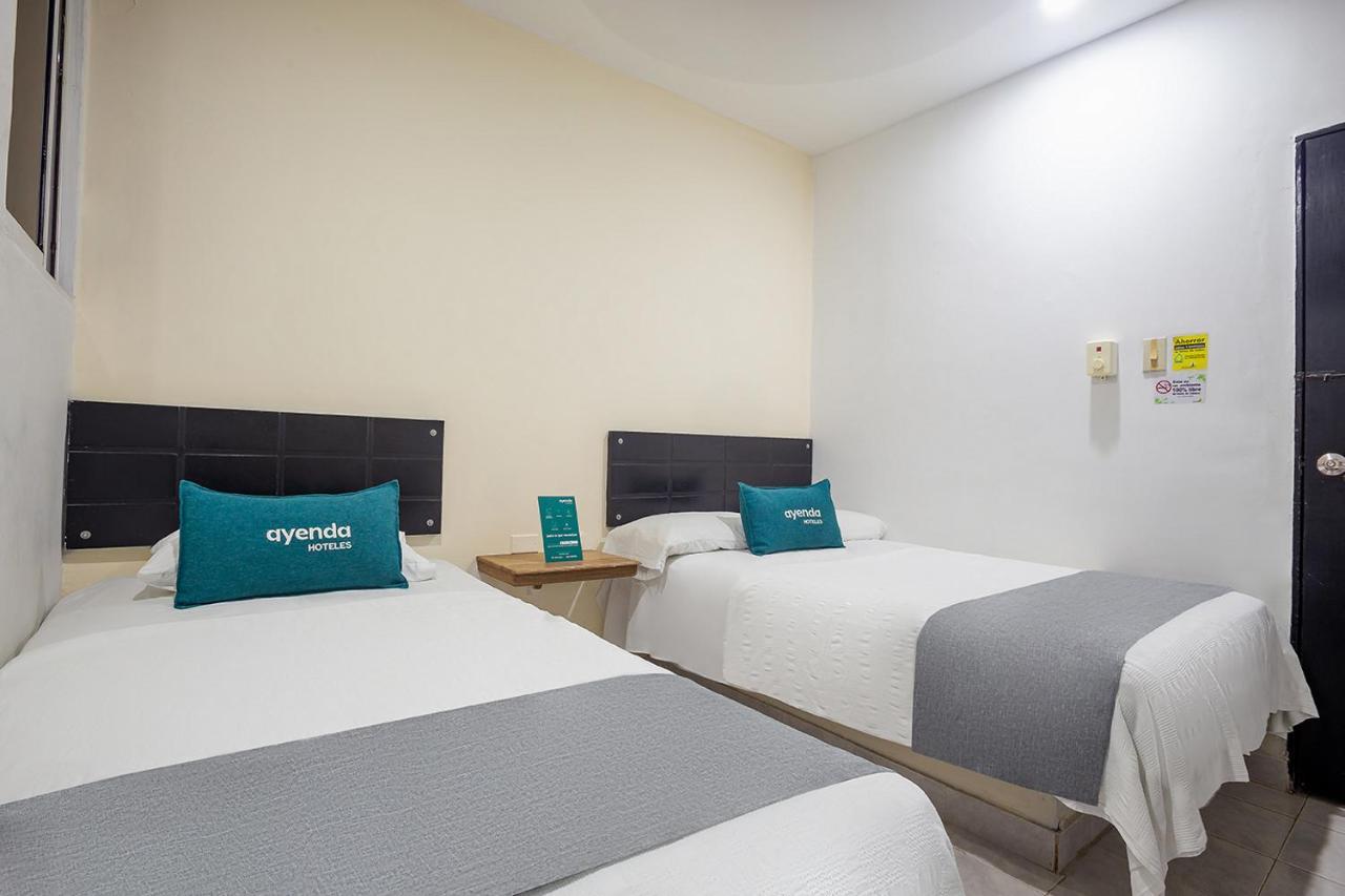 מונטריה Ayenda Hotel Alejandria מראה חיצוני תמונה